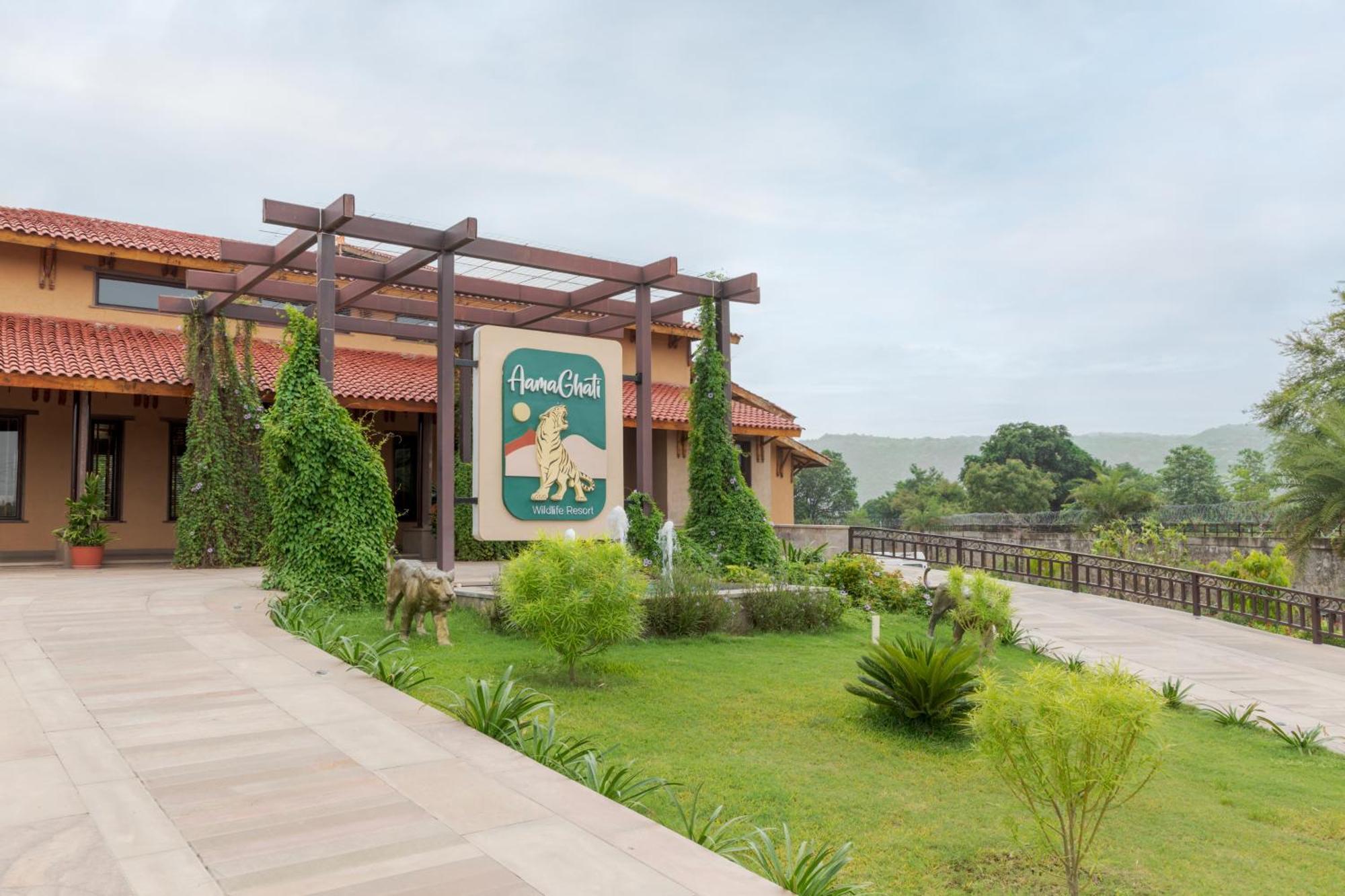 Aamaghati Wildlife Resort, Ranthambore 萨瓦伊马多普尔 外观 照片